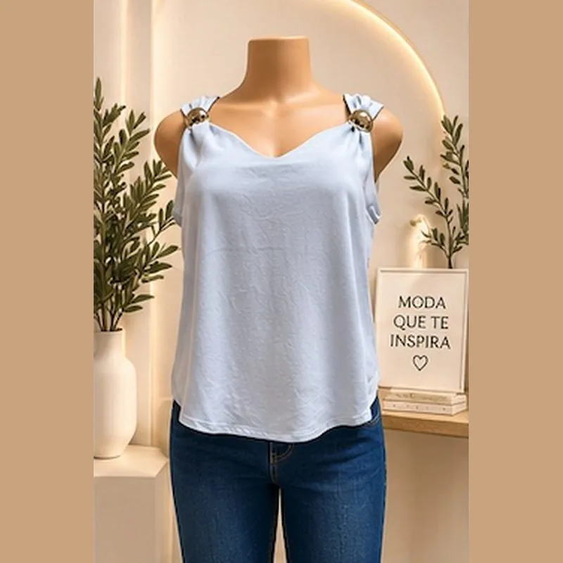 Blusa de tirantes con argolla