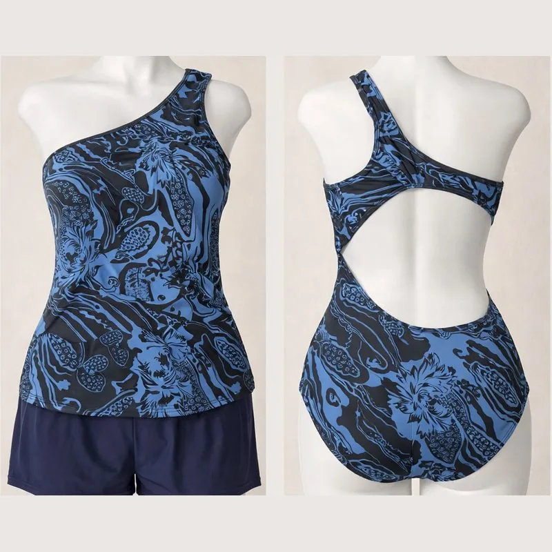 Tankini azul estampado con short